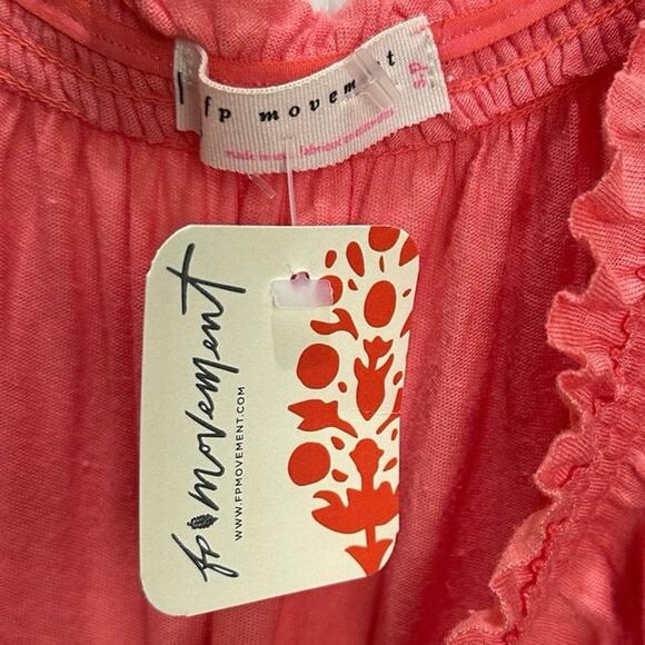Free People Movement Hummingbird Blouse Coral / Peach - NWT - Picture 3 of 6